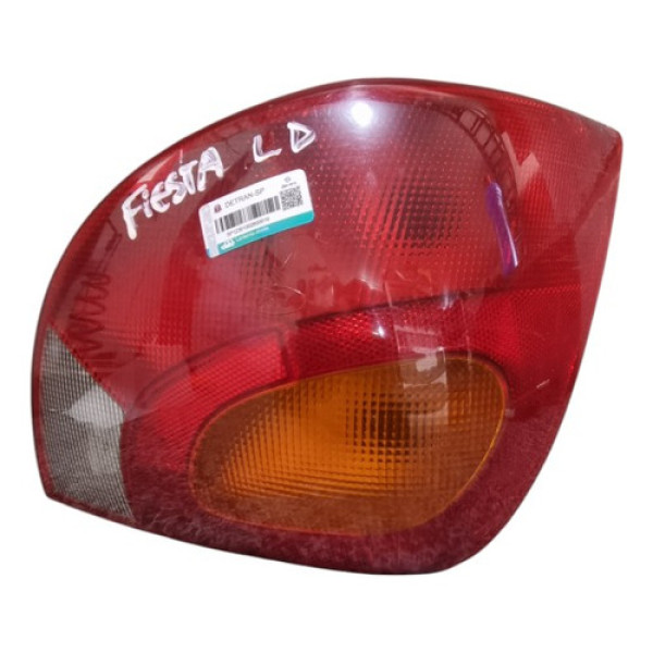 Lanterna Fiesta Lado Direito  1996