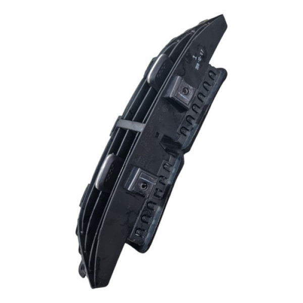 Difusor Ar Central Direito Gm Cobalt Onix Spin 2012 A 2020