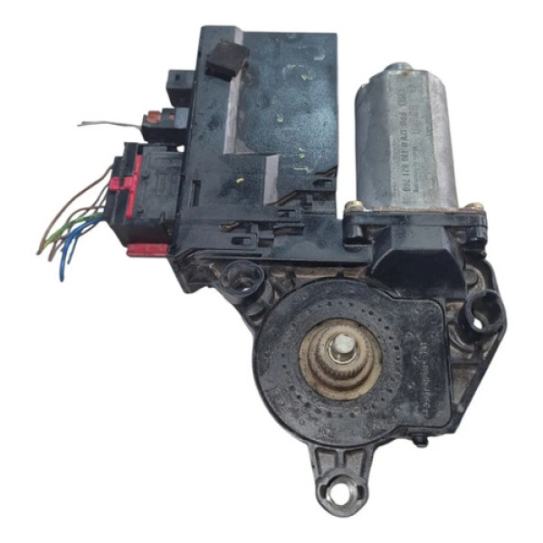 Motor Vidro Máquina Traseiro Direito Volkswagen Golf 02 A 05