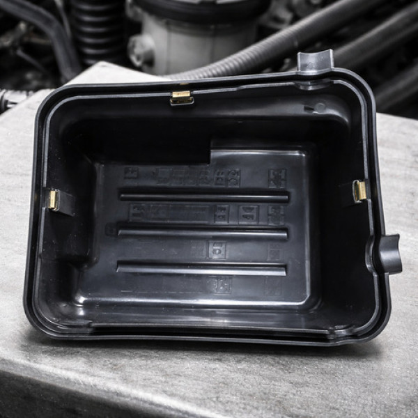 Tampa Caixa Fusível  Strada Palio  Adventure 