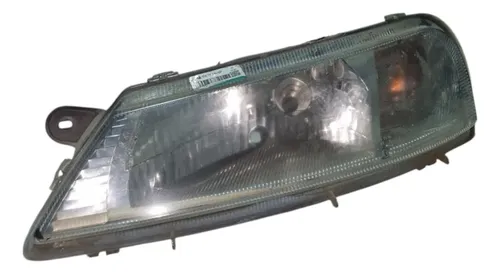 Farol Direito Gm Celta G1 2000 2001 2002 2003 2006 Adaptado Esquerdo/motorista